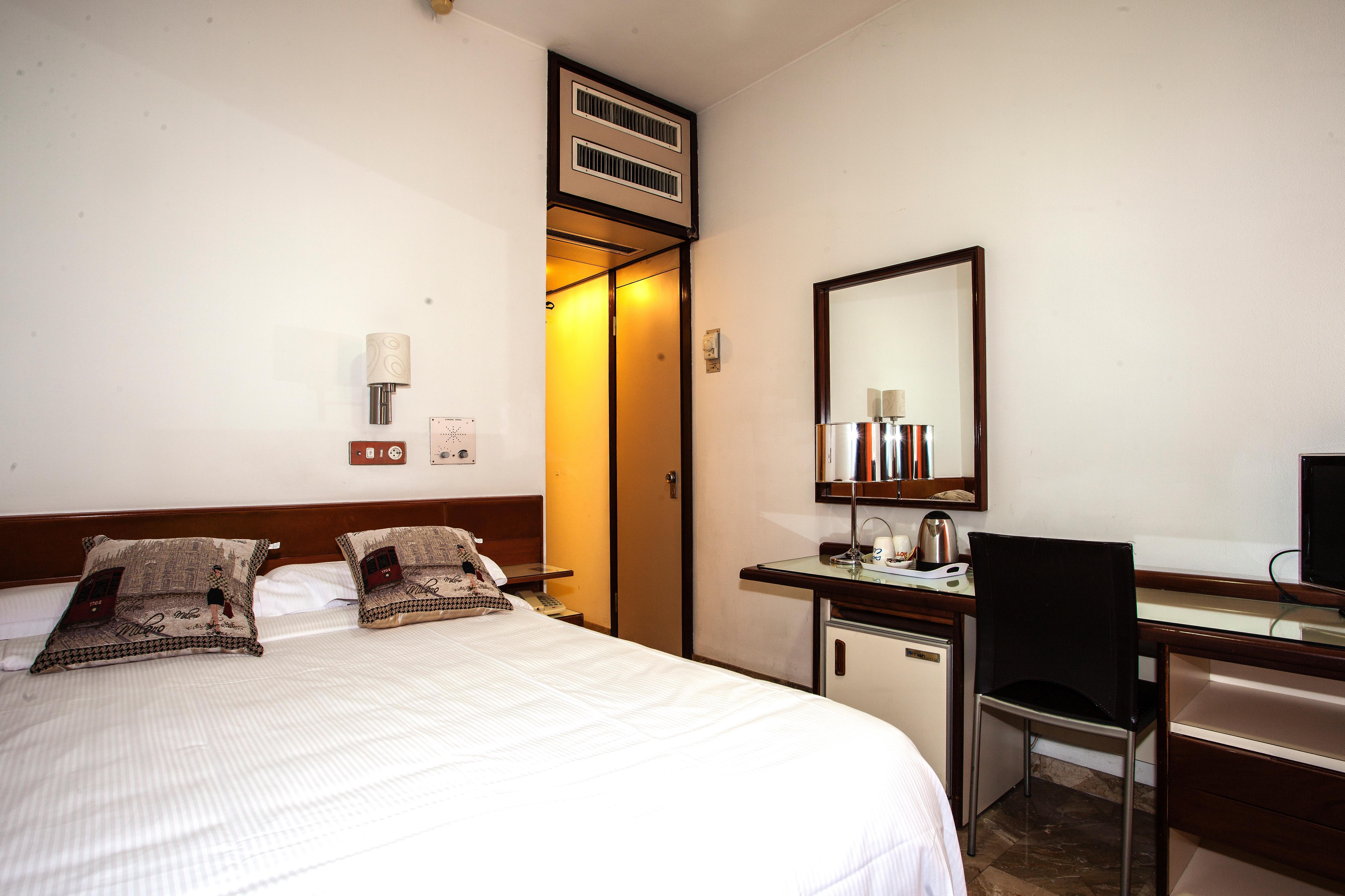 Canova Hotel Milano Exterior foto